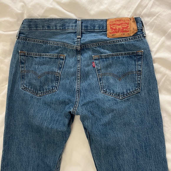 Vintage 501 Levi Jeans - Picture 3 of 5